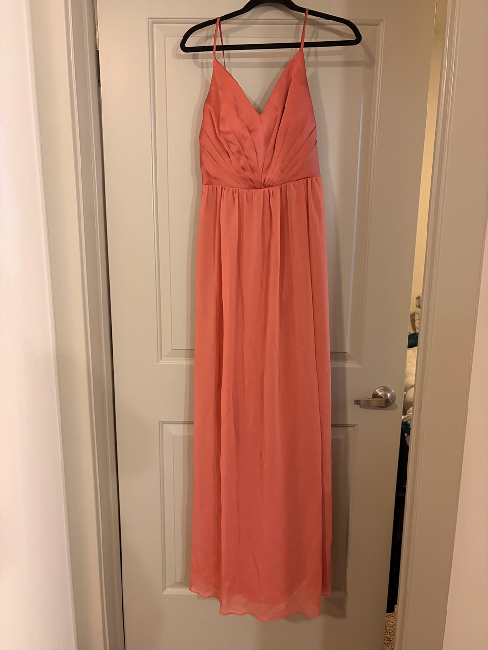 NWT Vera Wang White Sedona Chiffon Bridesmaid Maxi Dress Size 6 - Picture 2 of 5